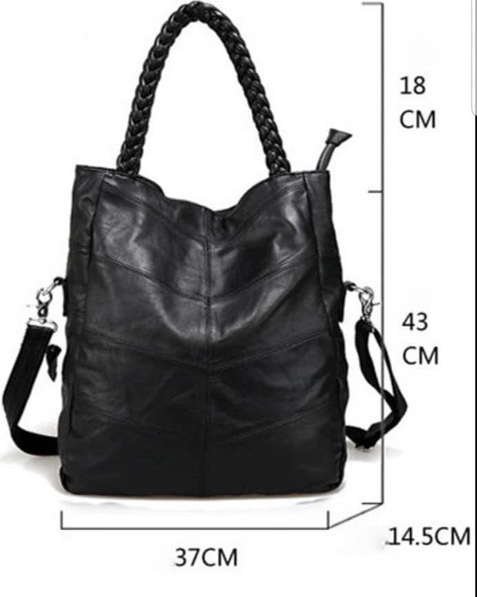 Beautiful leather purse for everyday use