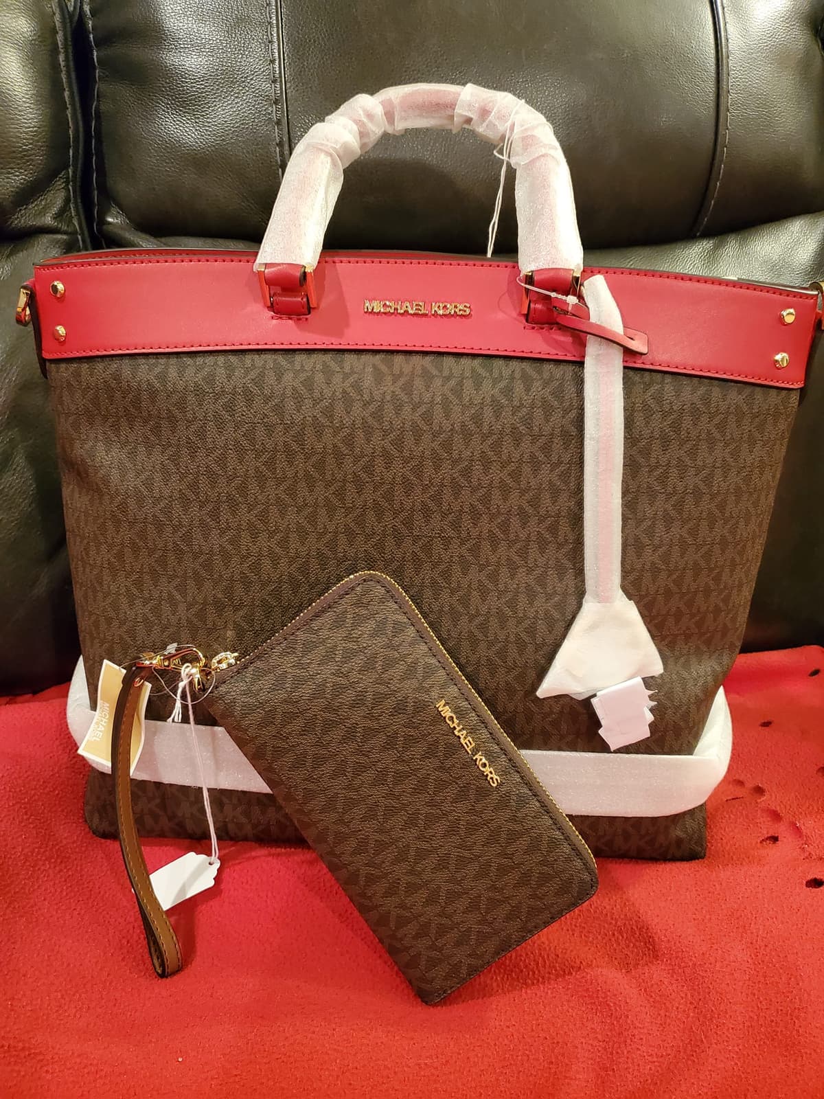 Micheal Kors Bundle $260.00