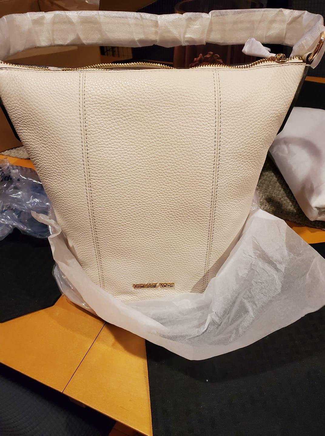 Just in! Michael Kors tote 😍❤️