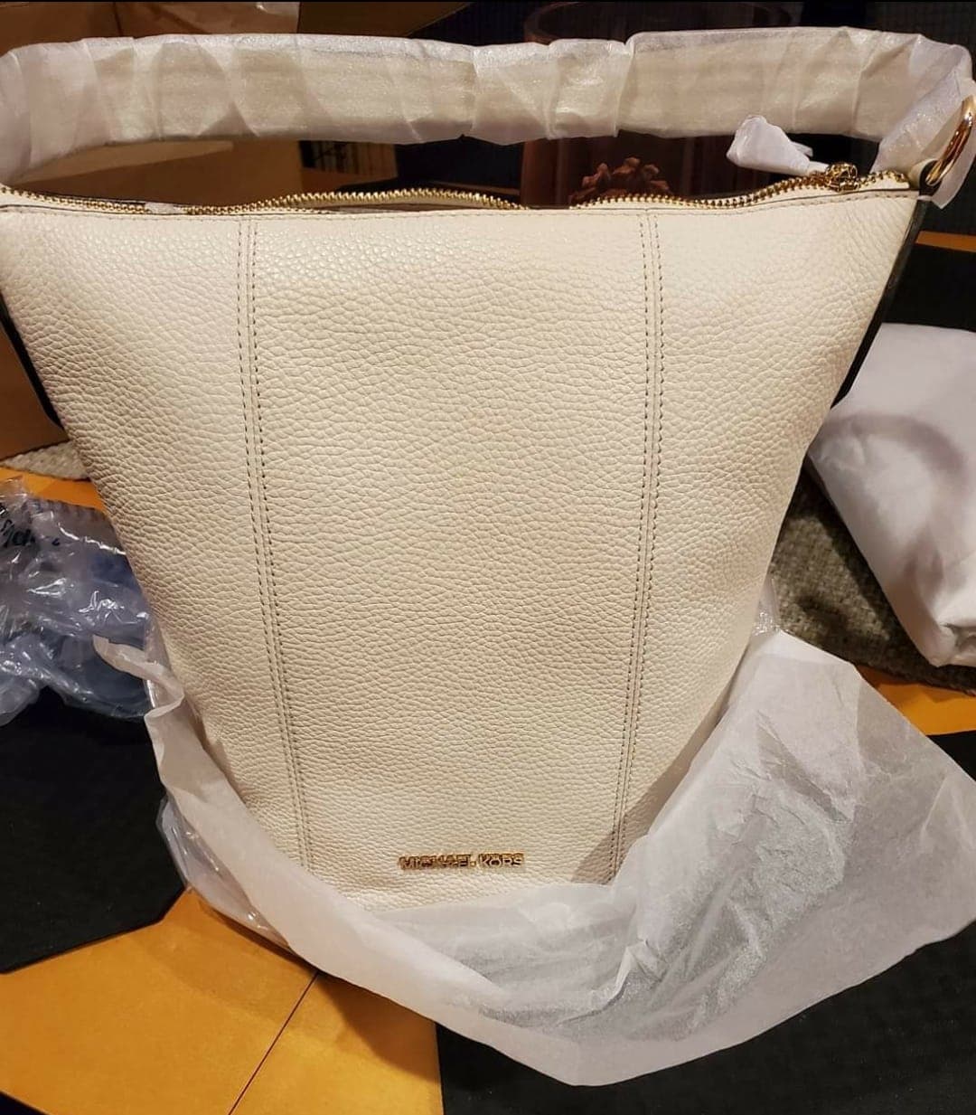 Beautiful Michael Kors bag.