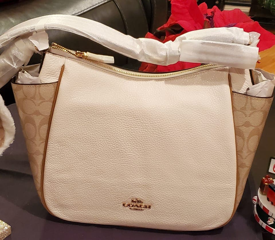 Just in...COACH Rori Shoulder bag ❤️
