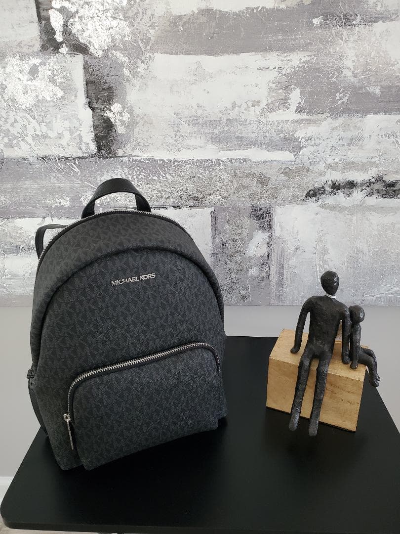Michael Kors Erin Medium Signature Backpack