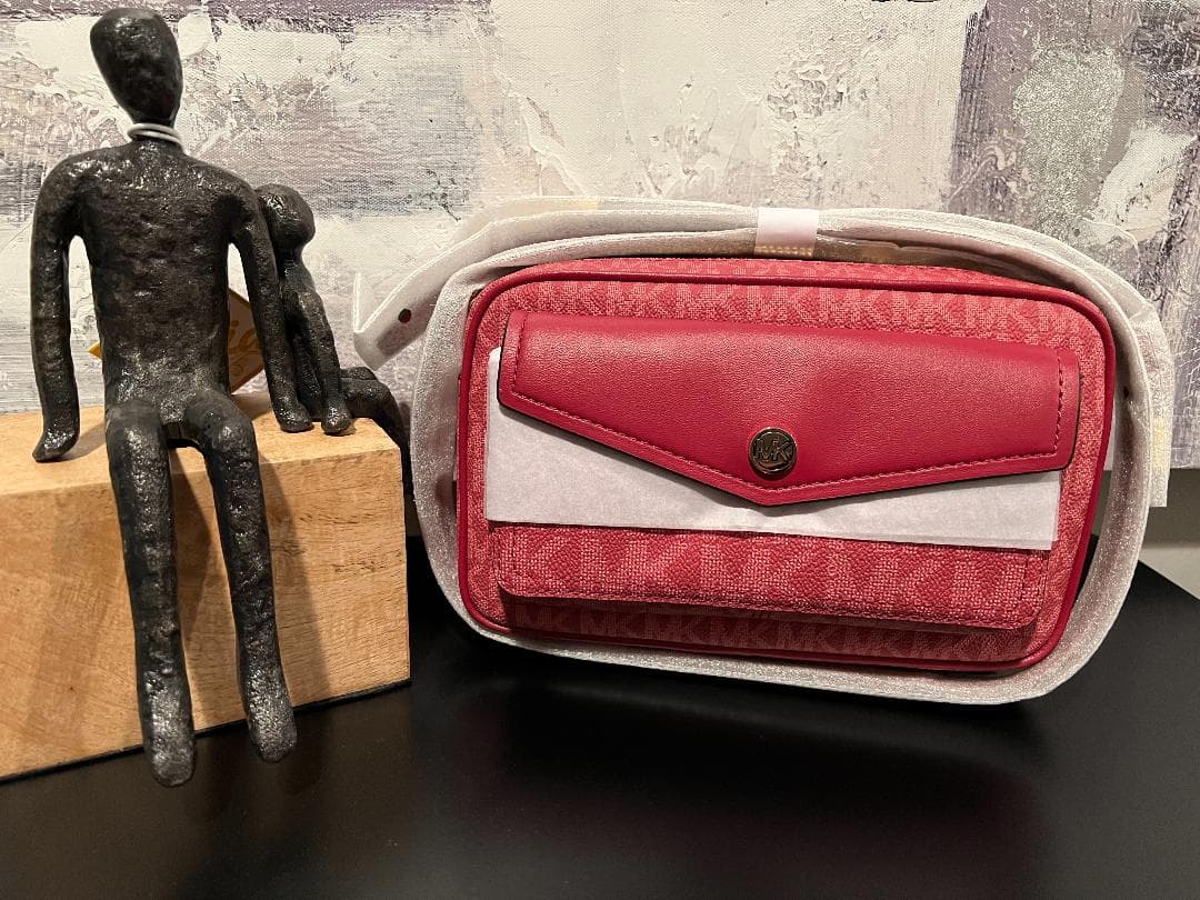 MICHAEL KORS JET SET TRAVEL POCKET CAMERA CROSSBODY BAG MK B